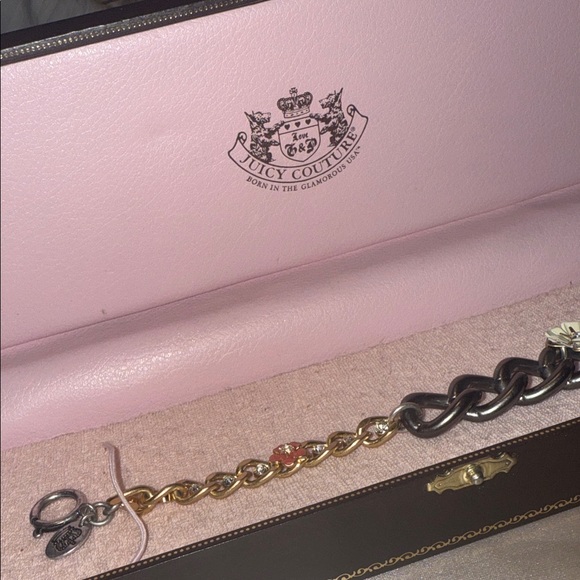 Vintage Y2K Juicy Couture Gold and Black Floral Charm Bracelet - Picture 3 of 6